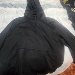 Russ Classic Black Hoodie